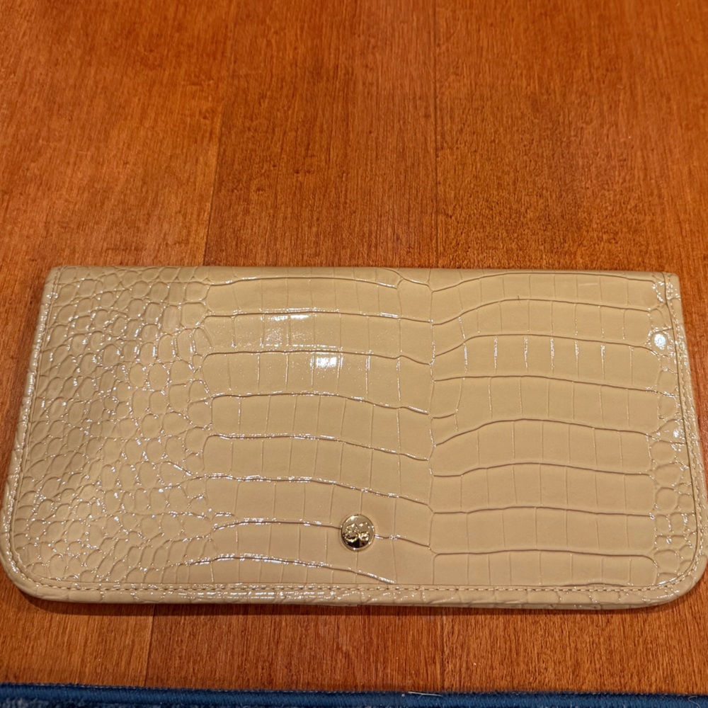 Samantha Brown crocodile pattern travel organizer